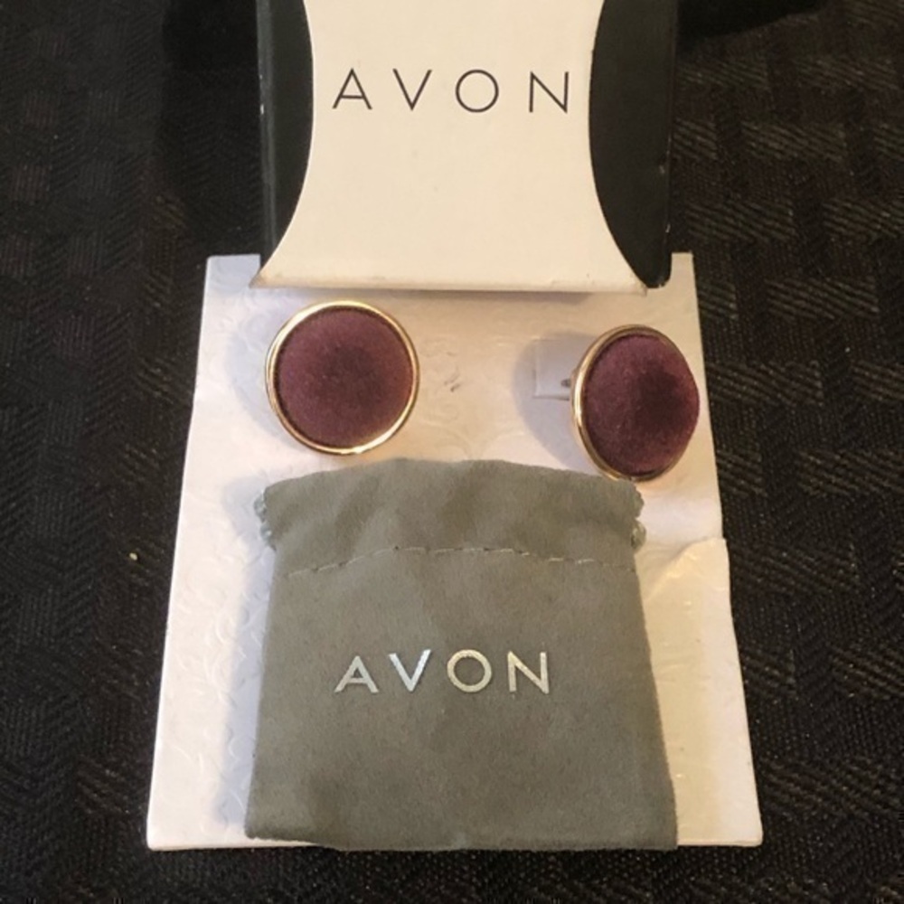 Avon earrings New In Box